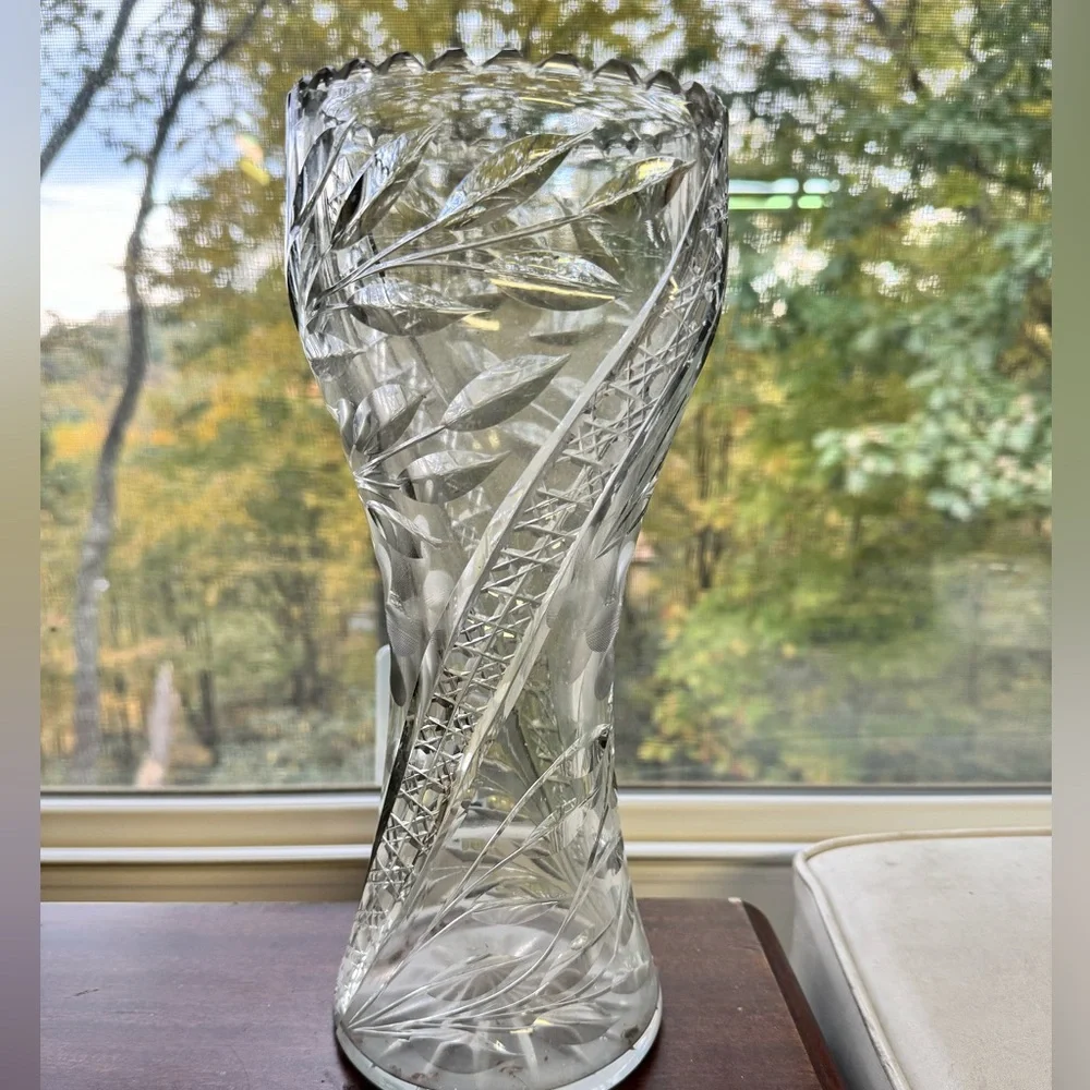 10" American Brilliant Heavy Etched Cut Crystal Glass Corset Vase - Rare Floral - Picture 2 of 4